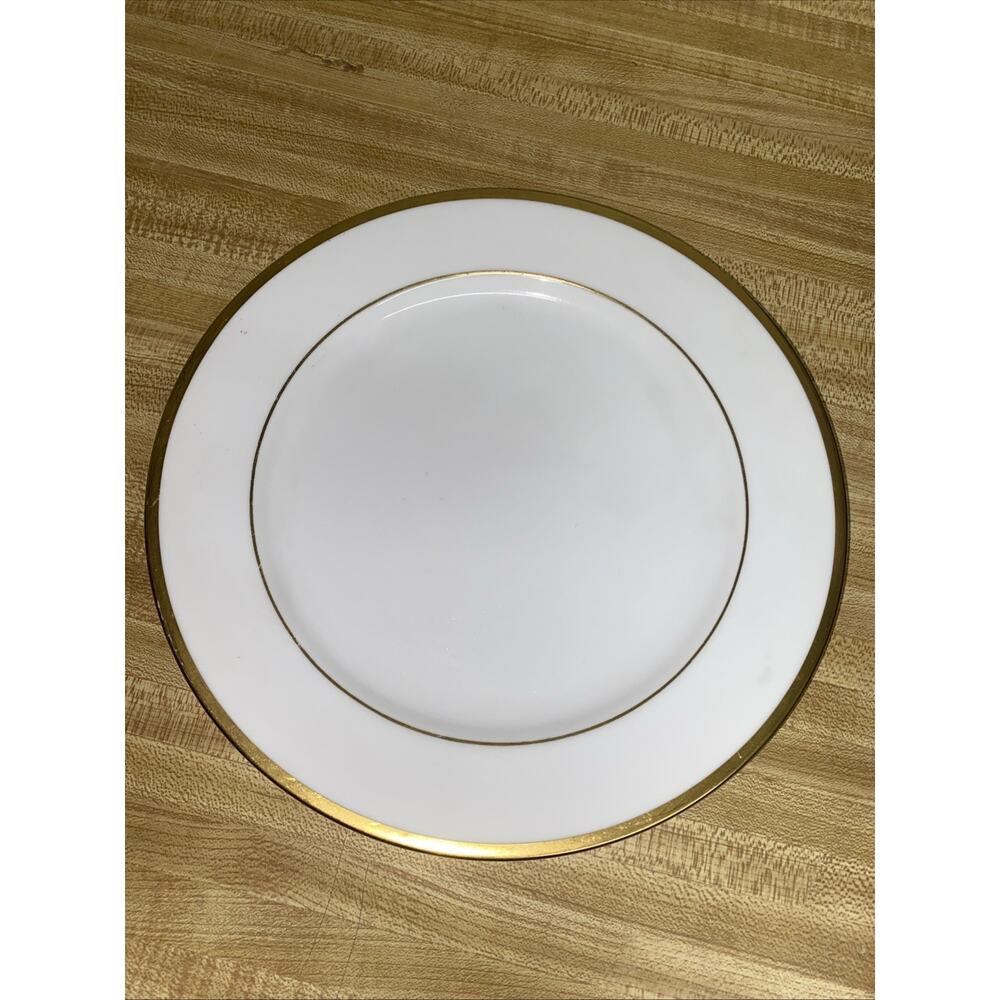 10" Dinner Plate Vintage Field China Made In Japan Gold Trim Rim
